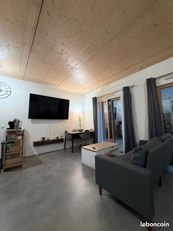 Appartement 1 pièce 38 m² · à Paris · 38 m² · 1 300 €