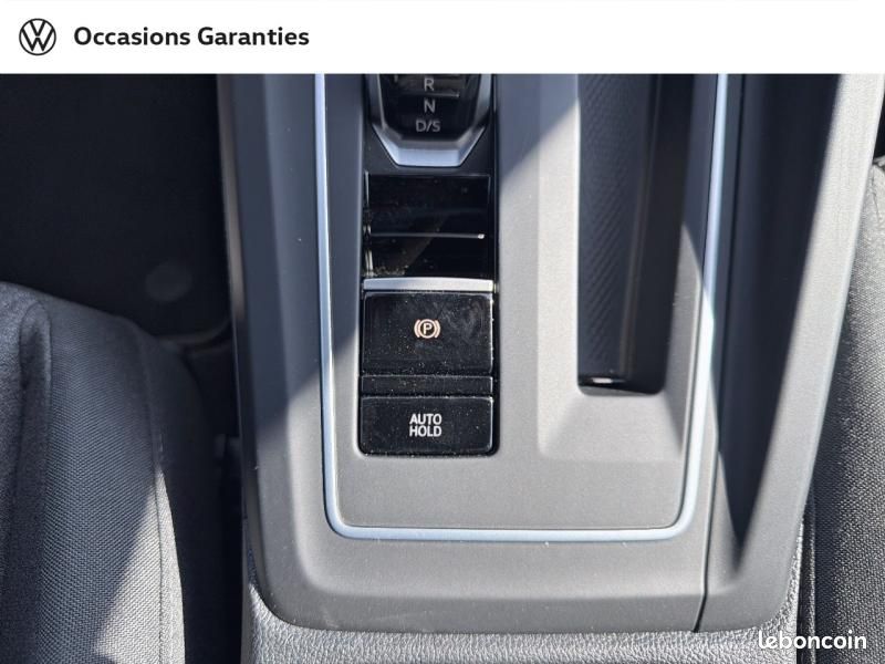 Volkswagen Golf 1.5 eHybrid 204ch VW Edition DSG6 (image 38)