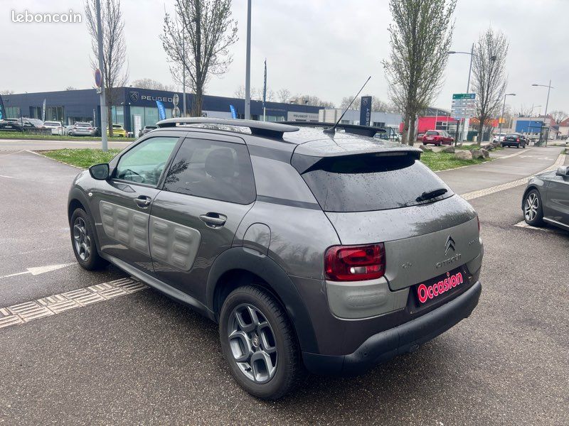 Citroen c4 Cactus 1.2 thp 110 cv 10500 km. 1 er main Garantie 12 Mois (image 3)