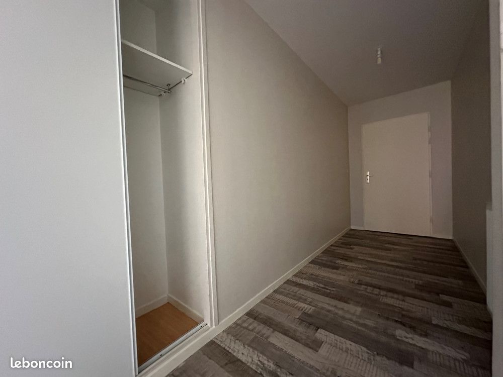 Appartement a louer troyes - 4 pièce(s) - 83 m2 - Surfyn