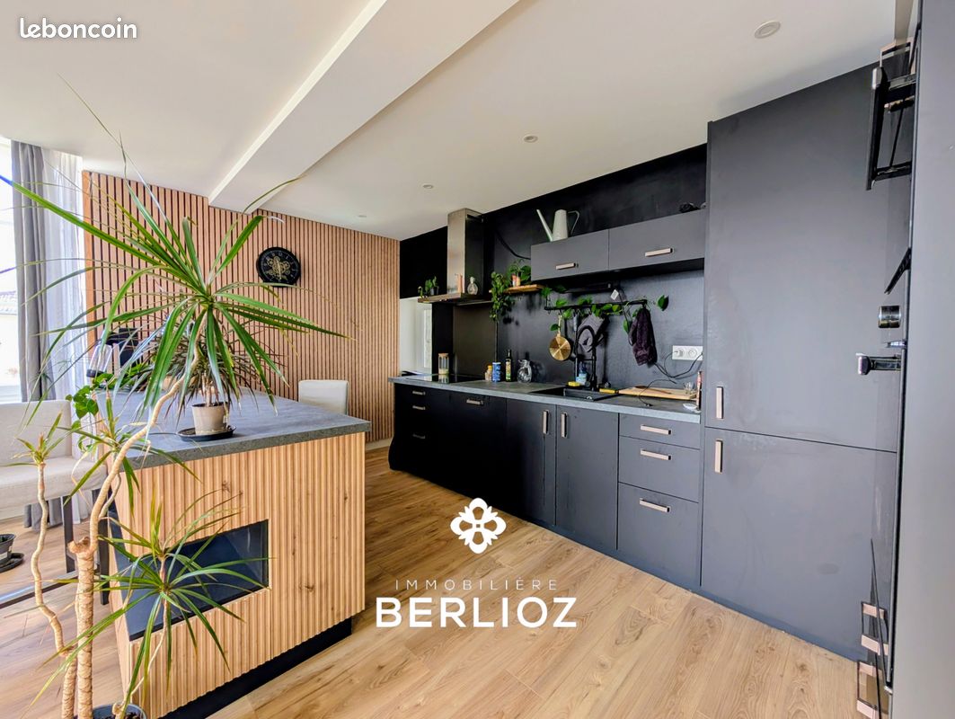 Appartement 3 pièces 78 m² · à Meylan · 78 m² · 295 000 €