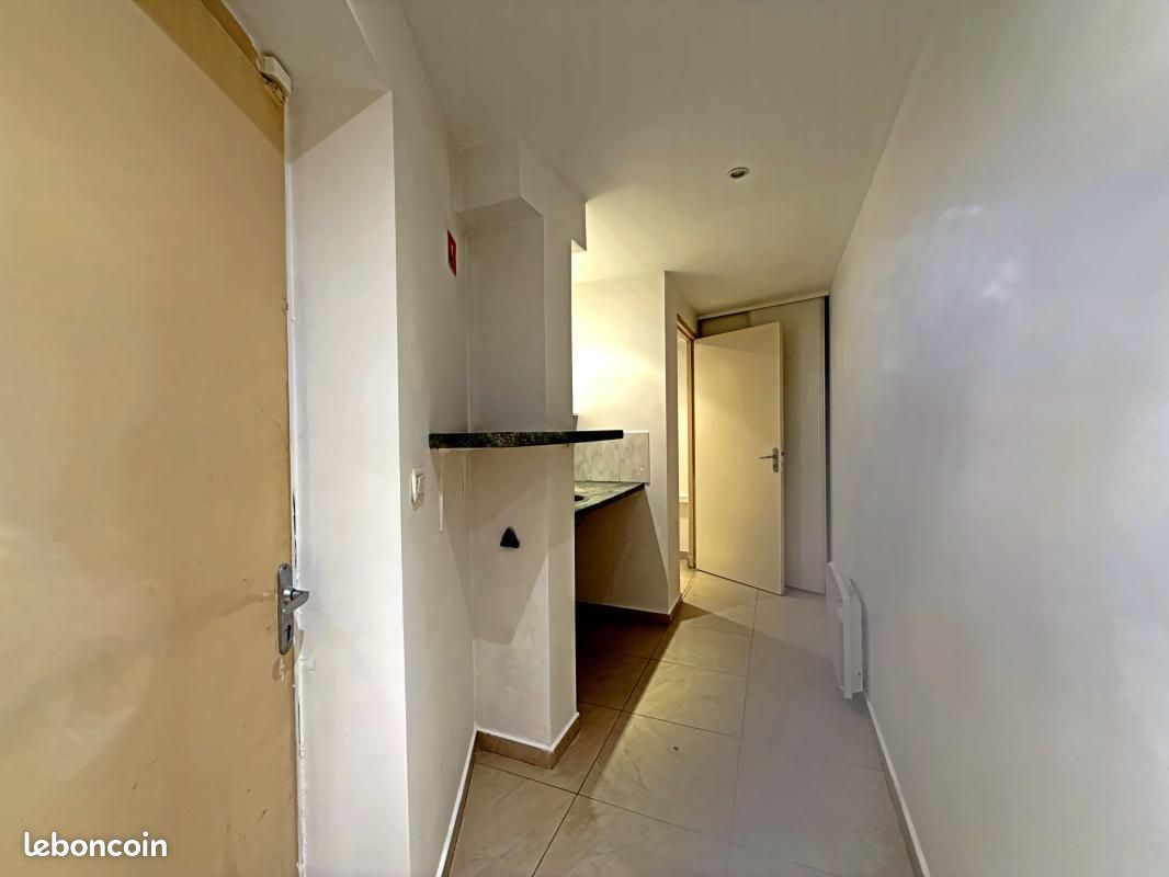 Commerce santé 80 m² (image 9)