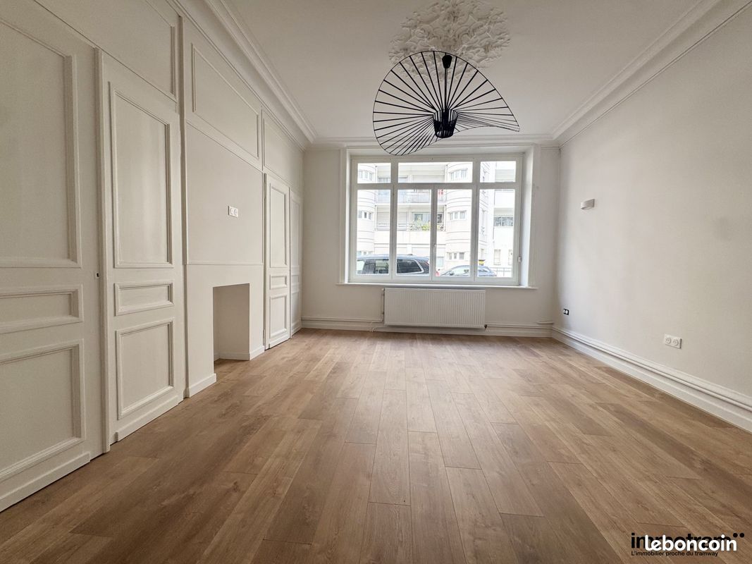 Appartement 2 pièces 50 m² · à Lille · 50 m² · 218 000 €
