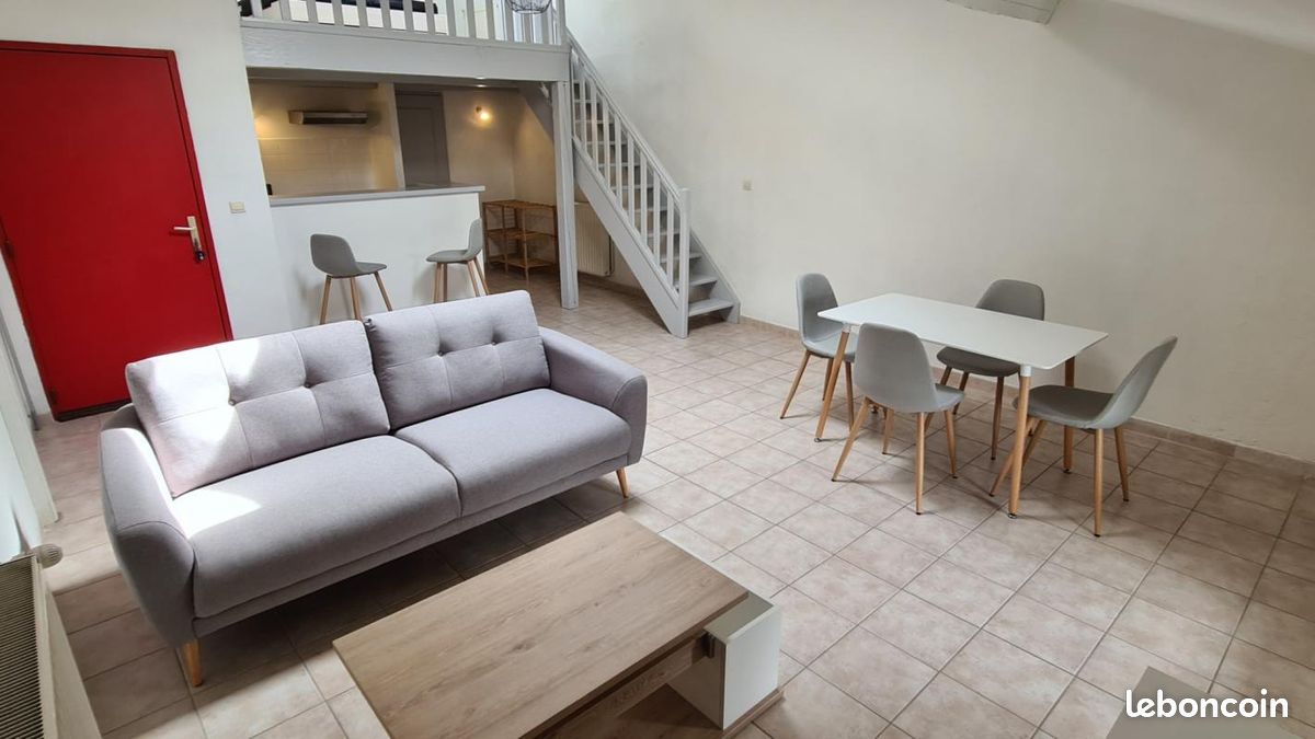 Appartement 2 pièces 48 m² · à Villeneuve-de-Berg · 48 m² · 455 €