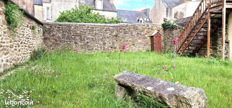 Maison 18 pièces 421 m² · à Douarnenez · 421 m² · 349 900 €