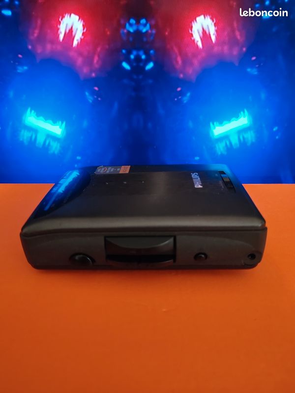 Walkman Philips AQ6508/00 Noir – Auto Reverse Années 80, Lecteur Cassette Portable