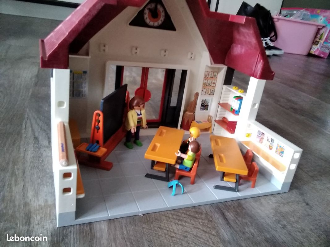 École playmobil (image 2)