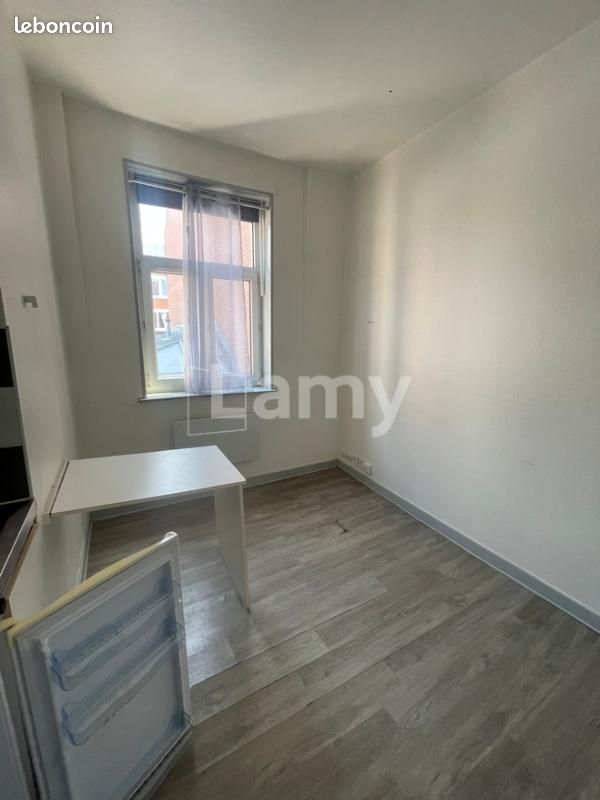 Appartement 1 pièce 13 m² · à Lille · 13 m² · 339 €