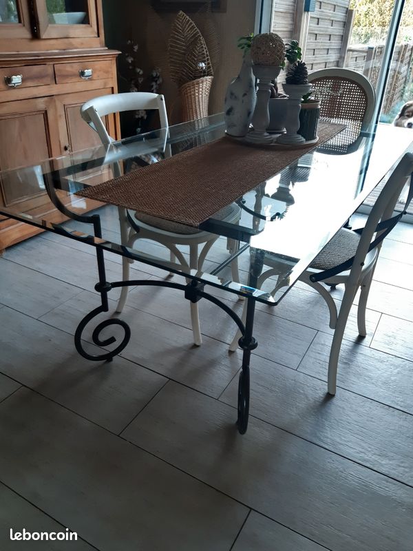 Table SAM fer forgé fauteuils tabourets (image 1)