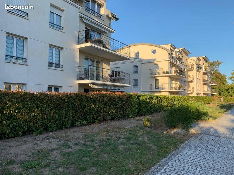 Appartement 2 pièces 43 m² · à Chantilly · 43 m² · 980 €/mois
