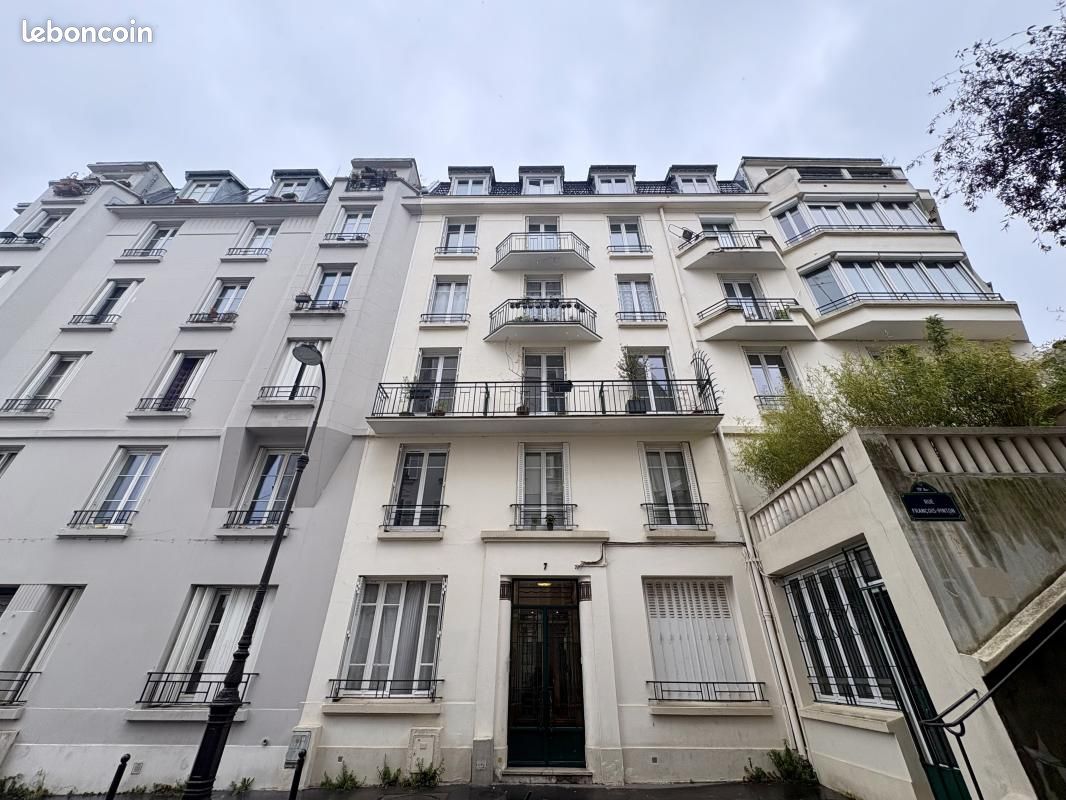 Appartement 1 pièce 11 m² · à Paris · 11 m² · 146 280 €