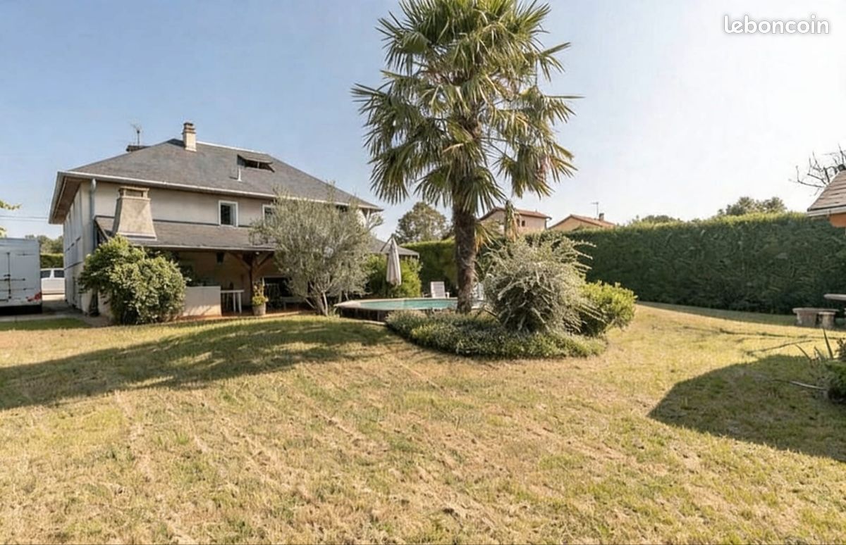 Maison 7 pièces 170 m² · à Saint-Priest · 170 m² · 559 999 €