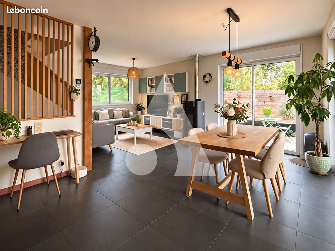 Maison 4 pièces 92 m² · à Crécy-la-Chapelle · 92 m² · 343 000 €