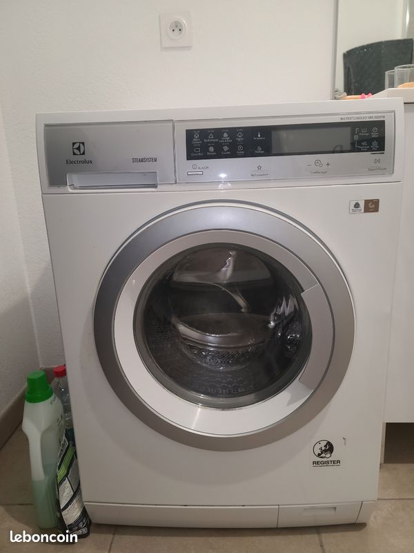 Lave-linge Electrolux 10kg 1400tr/mn (image 1)