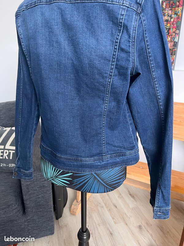 Petite veste en jean neuve 38 Liberty Island (image 3)