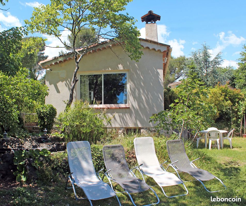 Appartement 1 pièce 30 m² · à Roquefort-les-Pins · 30 m² · 850 €/mois