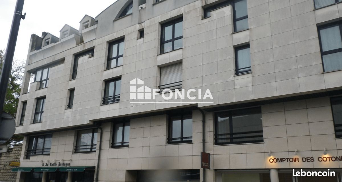 Appartement 1 pièce 36 m² · à Antony · 36 m² · 862 €