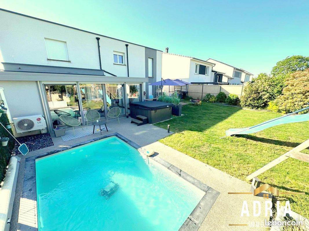 Maison 7 pièces 189 m² · à Thionville · 189 m² · 569 000 €