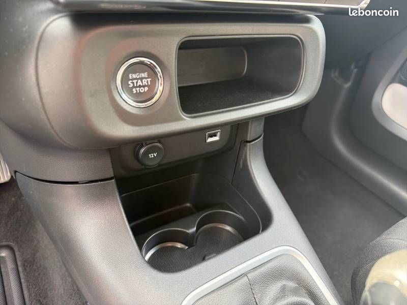 Citroën C3 PureTech 83 S&S BVM5 Shine (image 15)