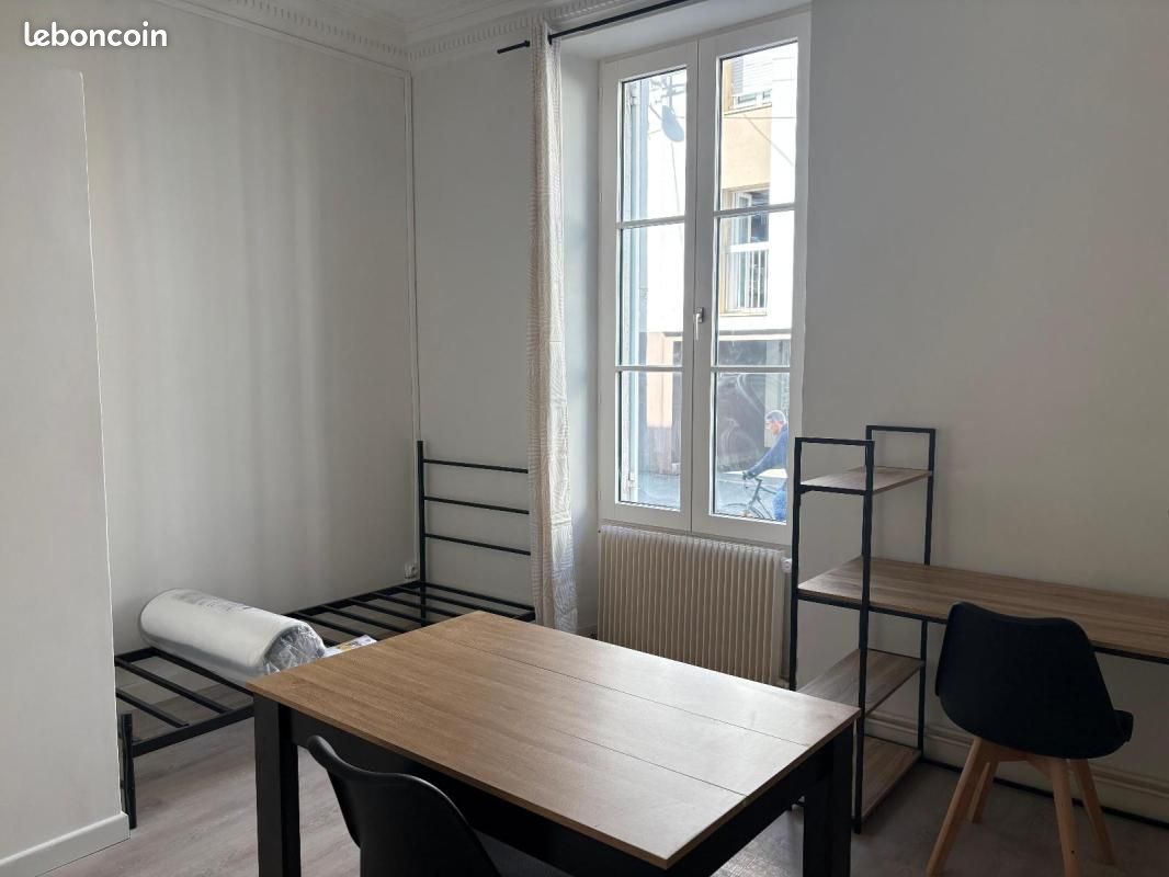 Appartement 1 pièce 18 m² · à Angers · 18 m² · 550 €/mois