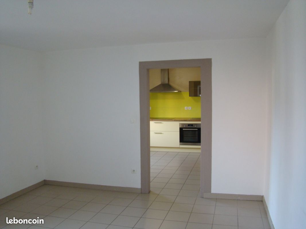 Appartement 3 pièces 82 m² · à Cernay · 82 m² · 890 €/mois