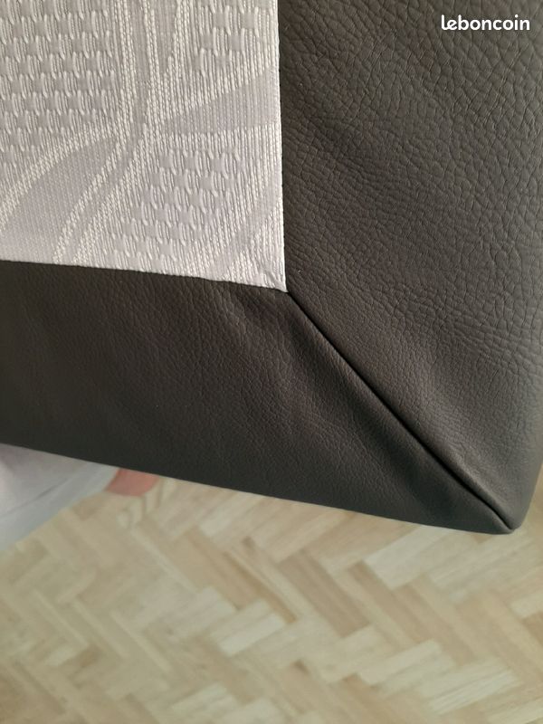 Matelas SEALY et sommier (image 3)