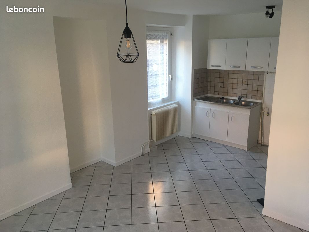 Appartement 2 pièces 42 m² · à Belfort · 42 m² · 430 €