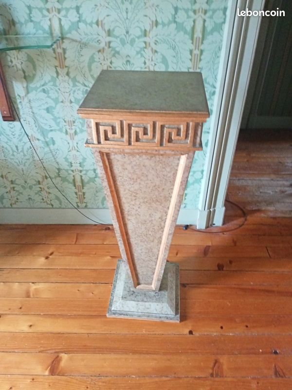 Colonne antique (image 1)
