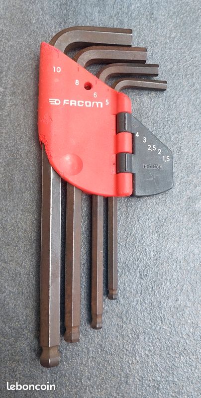 Clé à Laine FACOM
En Bonne État avec support (image 2)