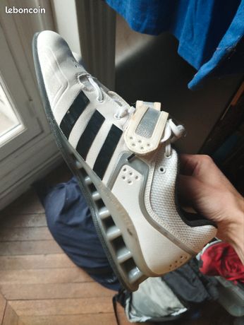 Chaussures d'haltérophilie Adidas Powerlift d'occasion