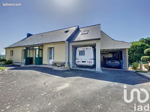 Maison 11 pièces 192 m²