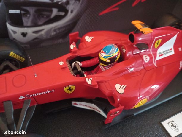 Ferrari F150 Italia Alonso 2011 1/18 + Figurine Driver Monaco GP Conversion