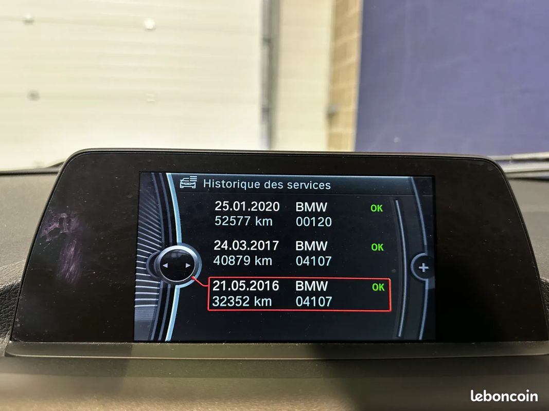 BMW Série 1 M135I 320ch - 2014 - 78 900 km - Suivi complet - Faible kilométrage (image 22)