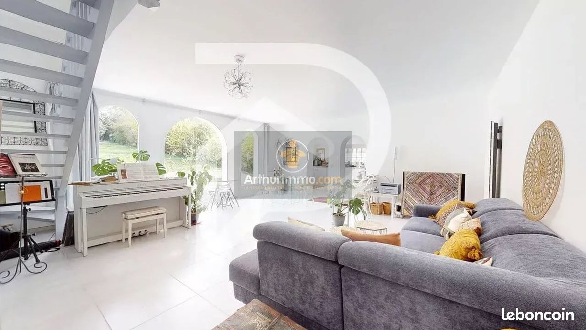 Maison 6 pièces 159 m² · à L'Étang-la-Ville · 159 m² · 799 000 €
