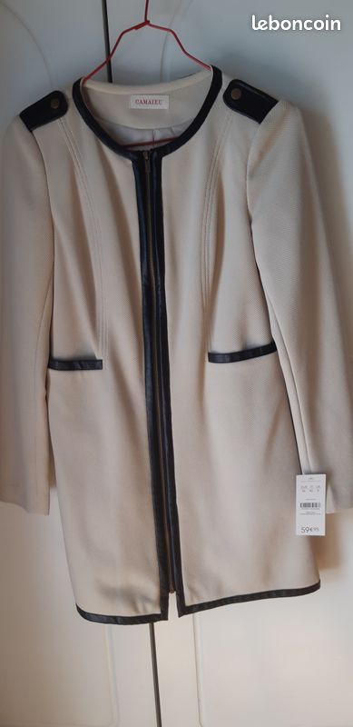 MANTEAU ou VESTE LONGUE TAILLE 36 (image 2)