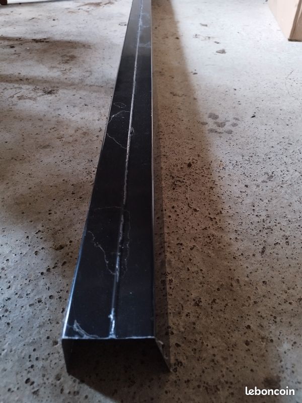 Profilé aluminium (image 1)