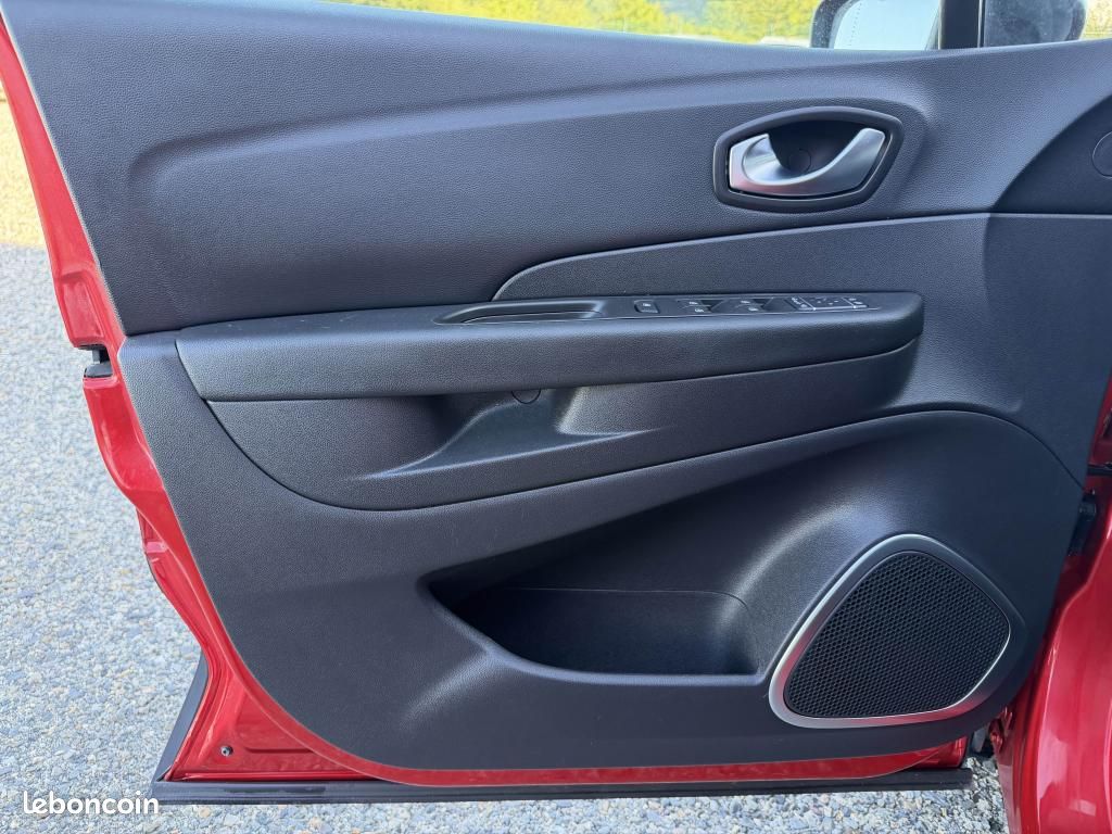 RENAULT CAPTUR 1.3 Energy TCe - 130 - FAP Intens PHASE 2 (image 13)
