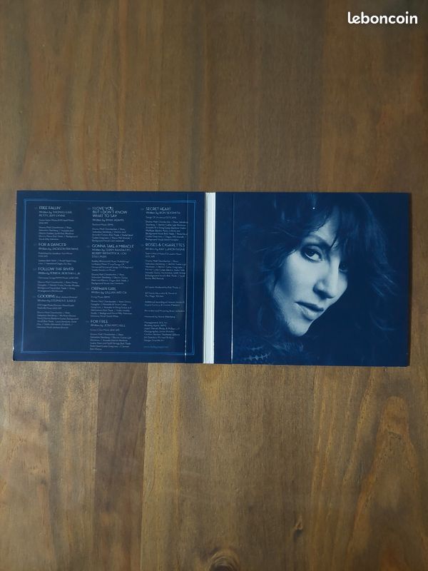 Katey Sagal. Covered. Digipack. Très bon état. Cr (image 3)