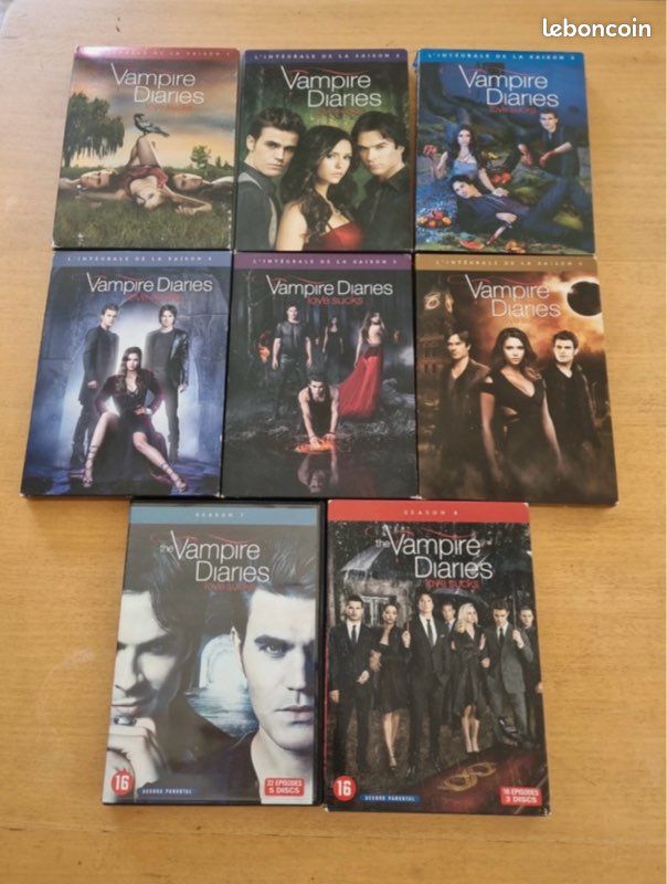 Vampire diaries l’intégrale complet en dvd (image 1)