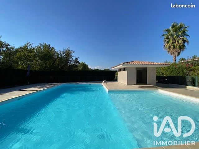 Appartement 2 pièces 46 m² · à Fréjus · 46 m² · 285 000 €