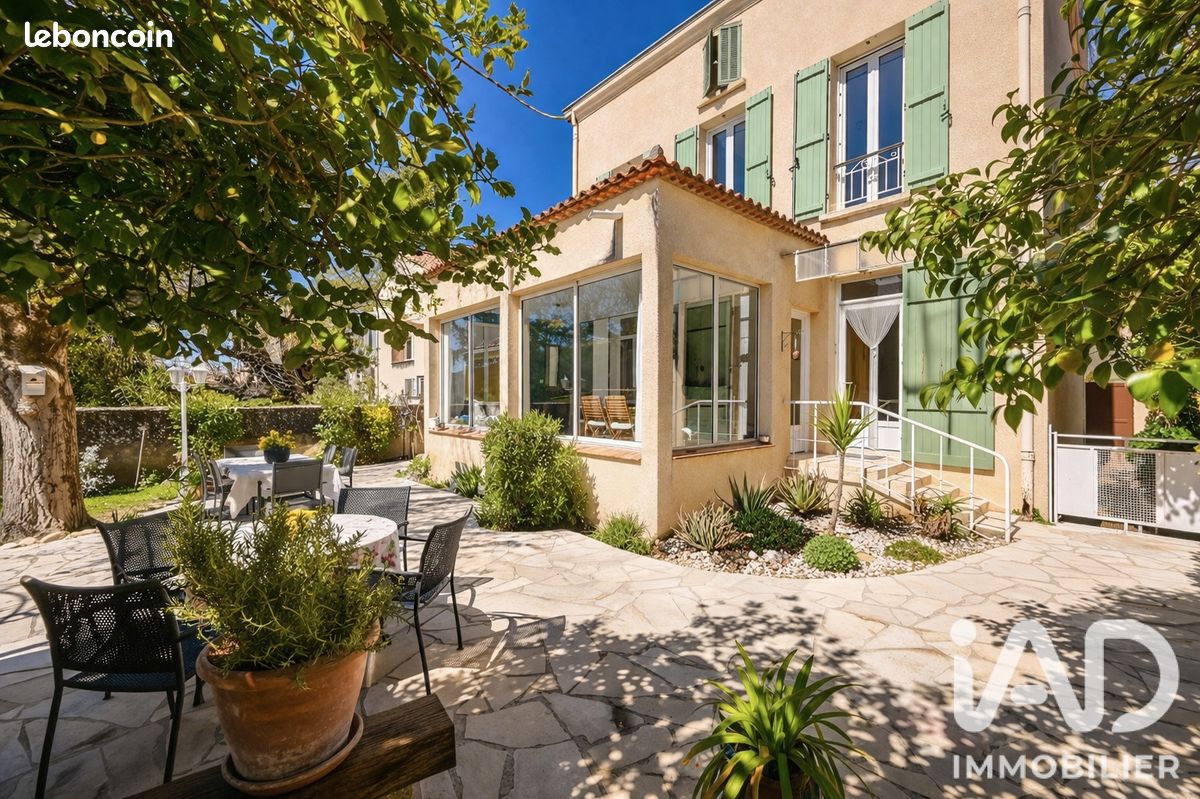 Maison 6 pièces 170 m² · à Saint-Zacharie · 170 m² · 672 000 €