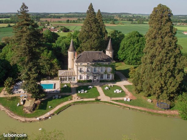 Château 17 pièces 1 169 m²