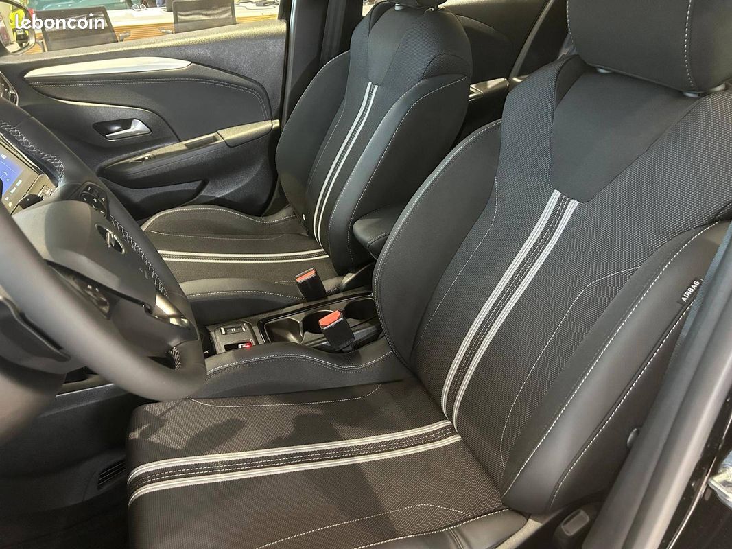 OPEL Corsa 1.2 Turbo Hybrid 110 ch e-DCT6 GS (image 11)