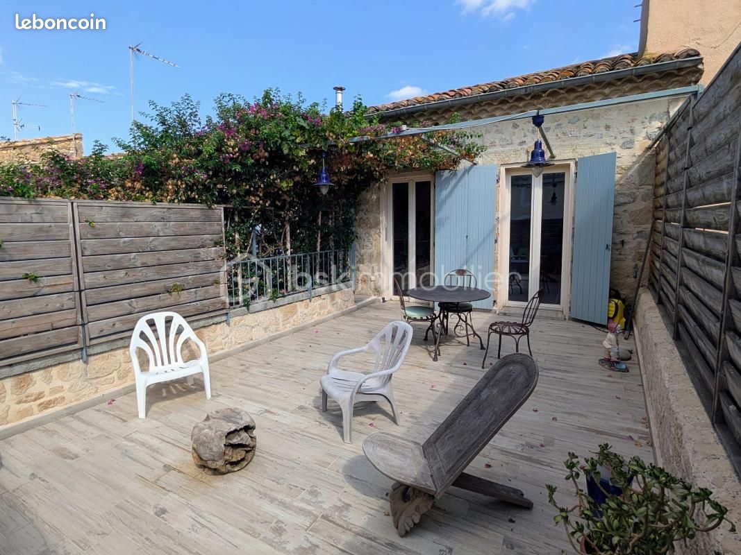Maison 8 pièces 406 m² · à Pomérols · 406 m² · 550 000 €