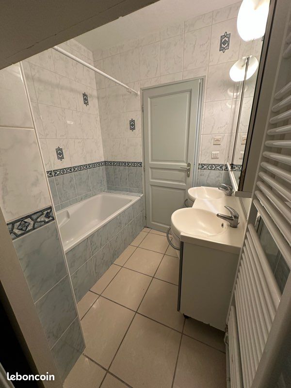 Appartement 5 pièces 100 m² · à Bar-le-Duc · 100 m² · 750 €
