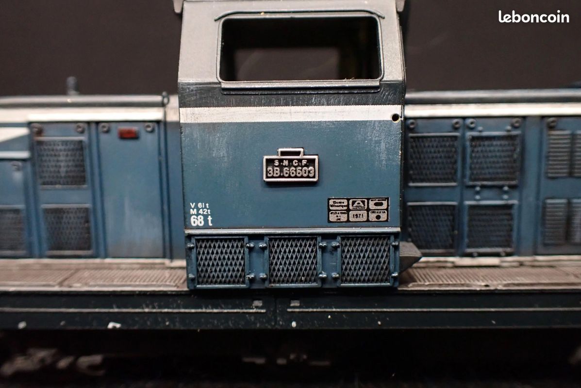 Locomotive vintage CHOO CHOO en TOLE laquée,TBE, boite d'origine, modèle 3225