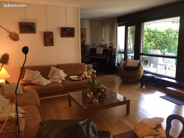Appartement 4 pièces 110 m² · à Créteil · 110 m² · 1 920 €