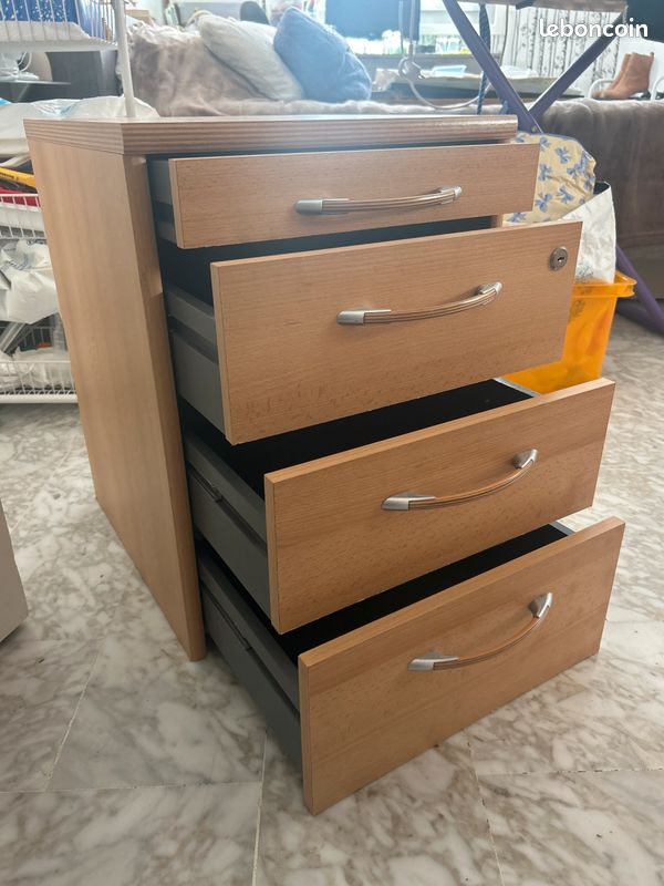 Meuble avec 4 tiroirs (image 1)