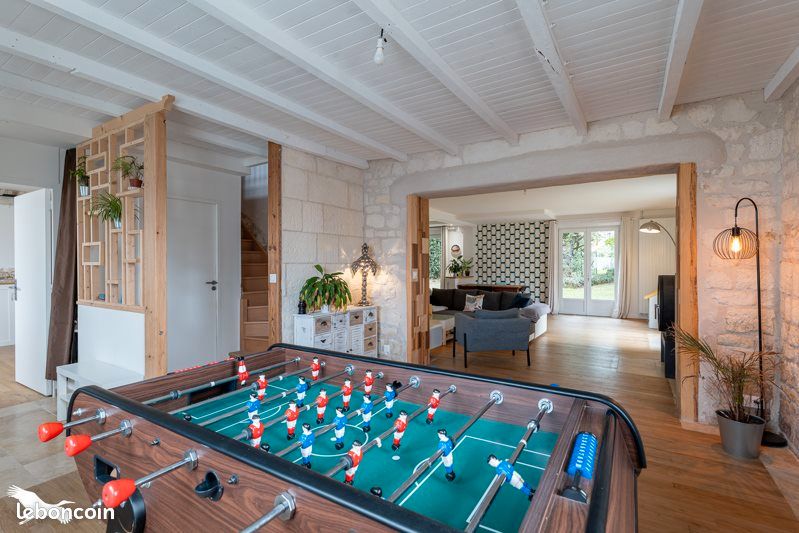 Maison 6 pièces 194 m² · à Thénac · 194 m² · 329 000 €