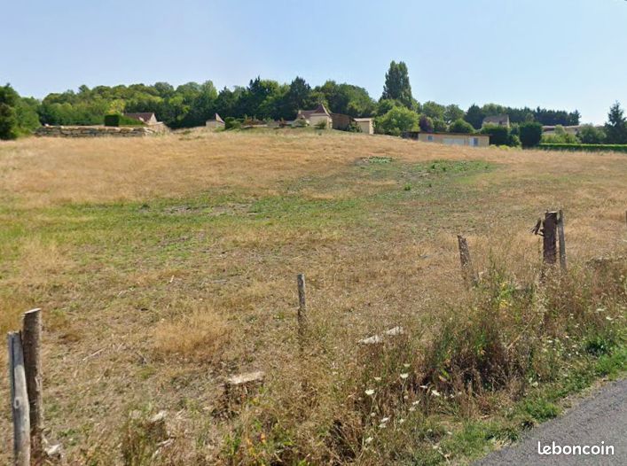 Terrain à bâtir de 1100 m² à PROISSANS (24) · 22 000 €